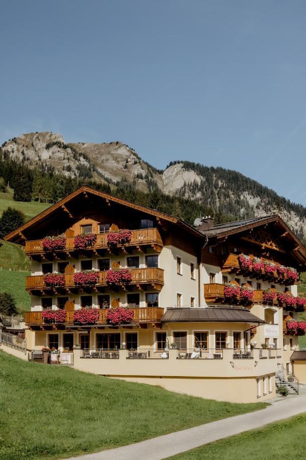 Berghotel Alpenklang 그로살 외부 사진