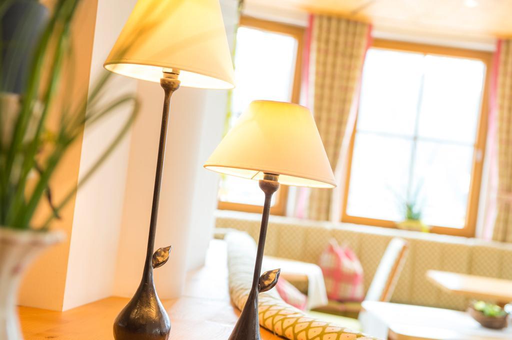Berghotel Alpenklang 그로살 외부 사진